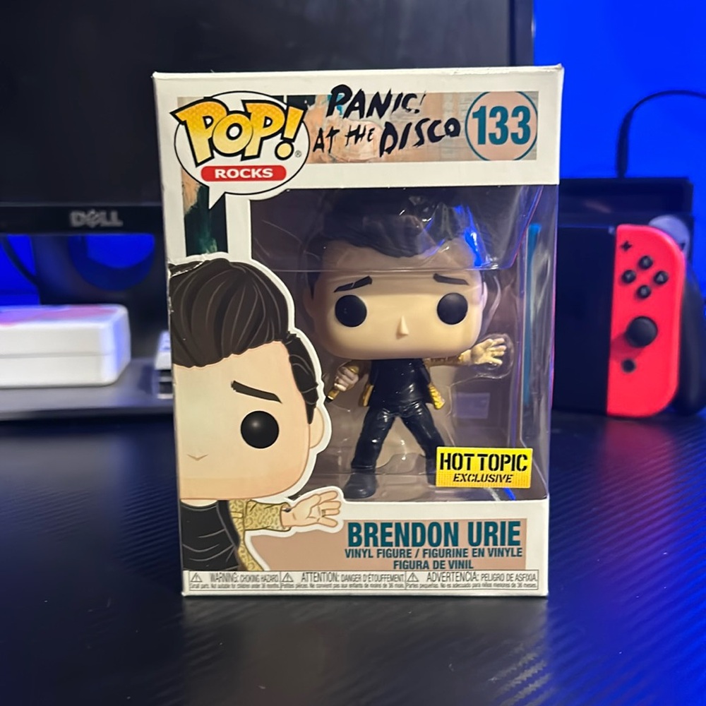 Brendon Urie Hot topic exclusive funko pop